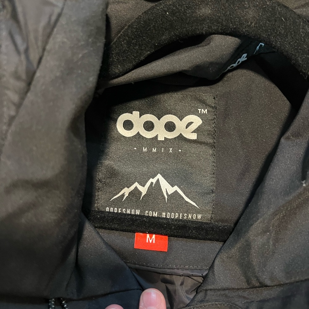 DOPE Women's hiker light jacket - Picture 4 of 4